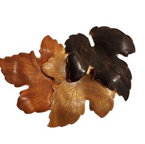 Vintage leaf brooch pin 3 leaves enamel over gold